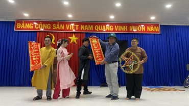 hoi thi van nghe dem hoi trang ram   vong so khao