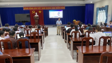 tap huan ung dung cong nghe thong tin vao soan bai giang danh cho bao cao vien